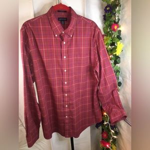 Lands’ End | Men’s Long Sleeve Red Plaid Pattern Button Down Shirt